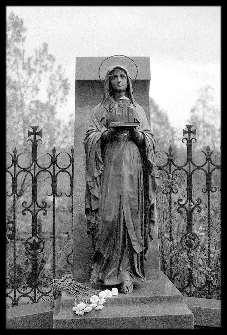 Gravestone, Yerevan, 1999