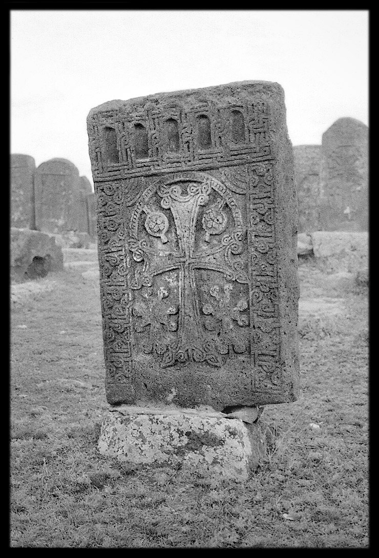 Khatchkar, Noraduz, 1999