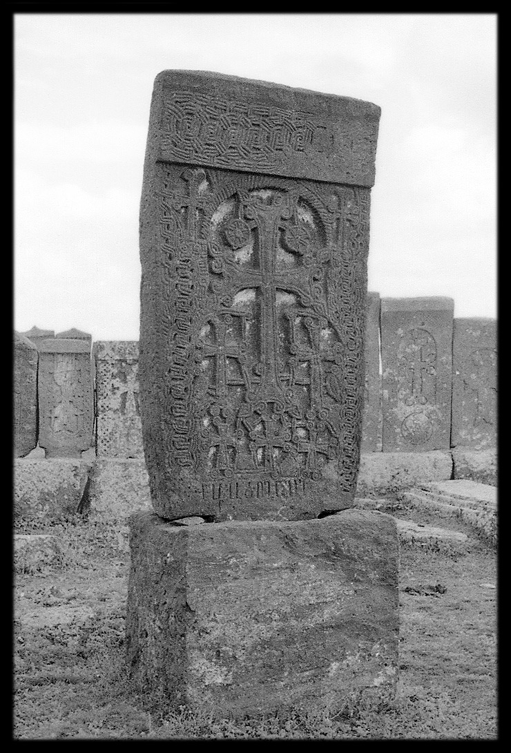 Khatchkar, Noraduz, 1999